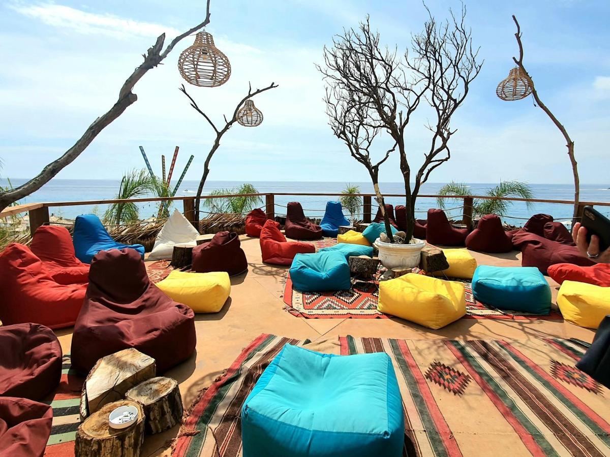 Luxury Sea View With Private Just A Few Steps From The Center Palasë